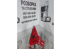 Кронштейн переднього крила