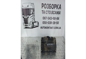 Кришка розподільчого валу б/у