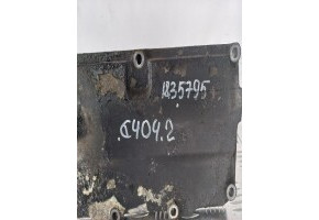 Кришка розподільчого валу б/у