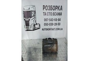 Кришка розподільчого валу б/у