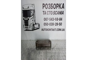 Охолоджувач масла двигуна