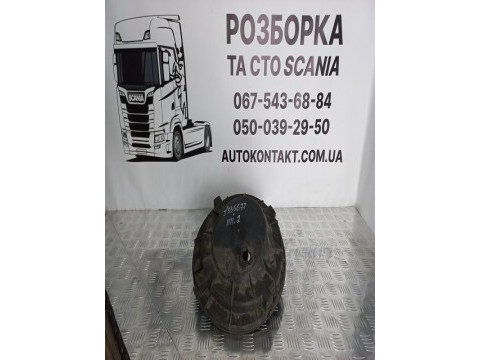 Кришка корпуса фільтра двигуна.
