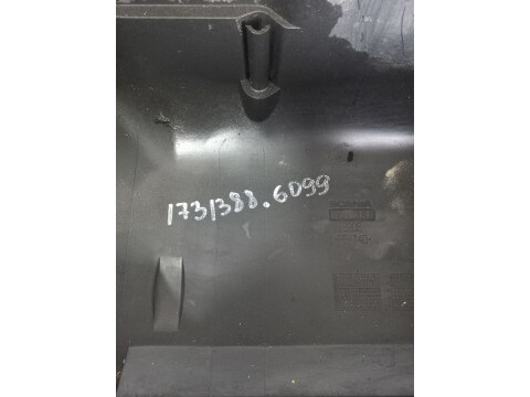 Корпус повітряного фільтра кабіни